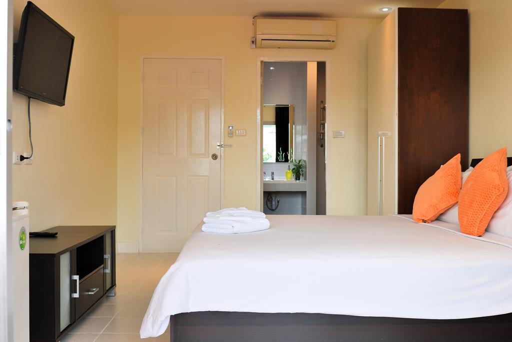 Apartamento Glitter House Phuket Exterior foto