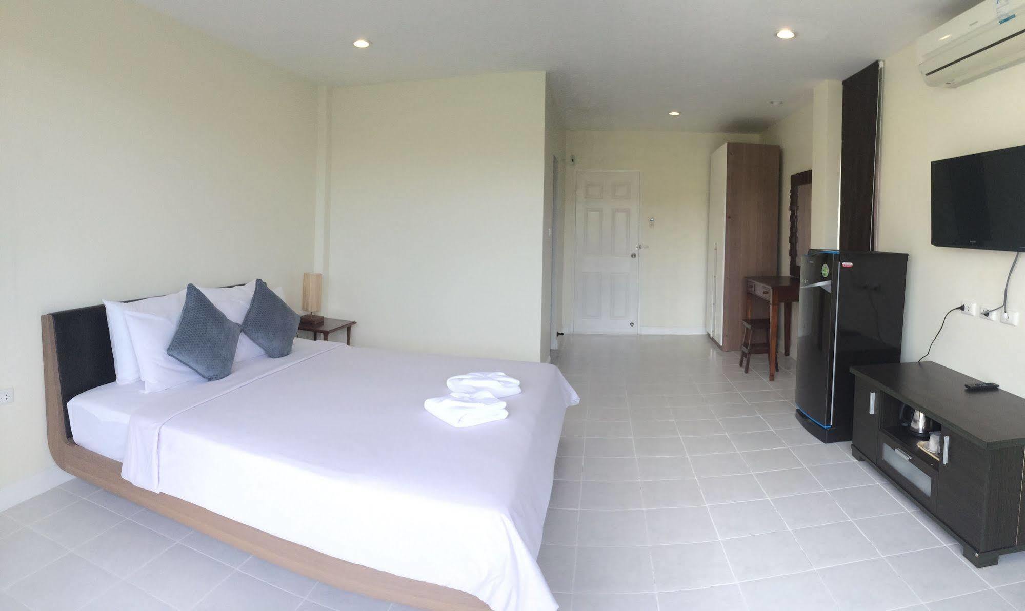 Apartamento Glitter House Phuket Exterior foto